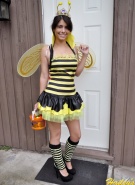 Haileys Hideaway halloween bee #2