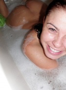 Kari Sweets Bath Candids #10