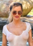 FTV Milfs Linzee Ryder Pics gives us a fantastic tease as she steps out of the pool in a wet t-shirt giving us the perfect wet picture of her boobs