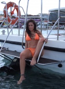 U Got It Flaunt It Laura Boat #1